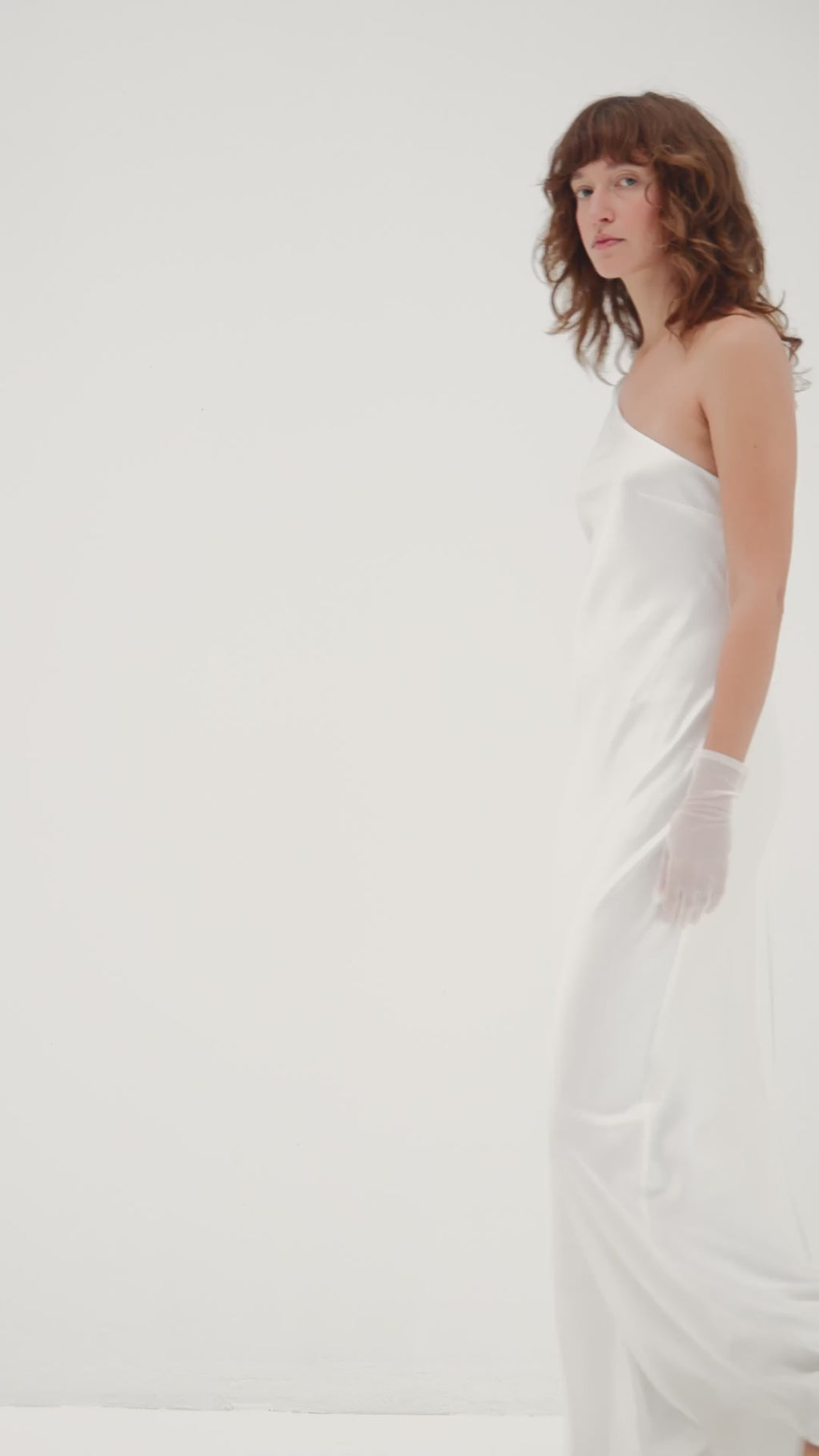 LOLA OFF-WHITE